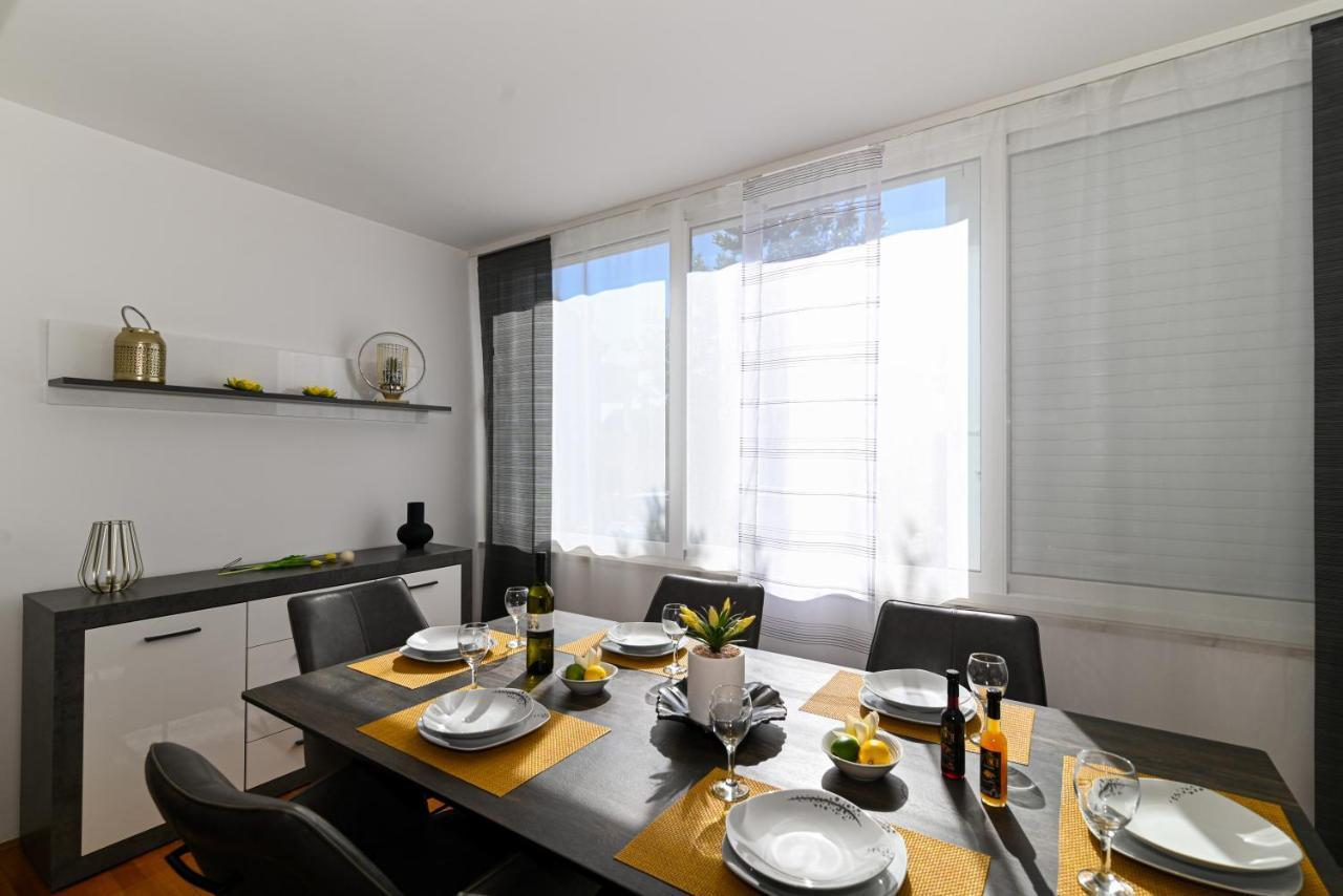 Apartmani Cesarica 트로기르 외부 사진